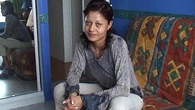 Кастинг у Вудманана для брюнетки из Сербии закончился жескачом с  помощником и тройными оборотоми: писька,попа,рот.