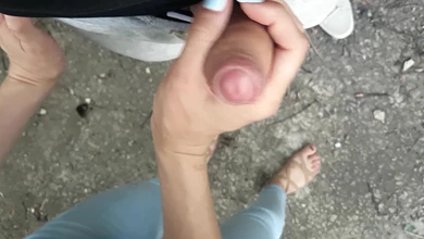 Оля специально снимает, как сосёт другому прямо на улице, чтобы разозлить бывшего парня