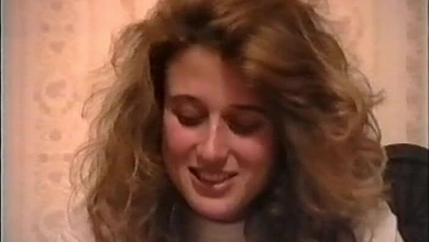 Воистину раритетное видео! Ещё молодой и худенький Вудман ебёт в жопу русскую девку!