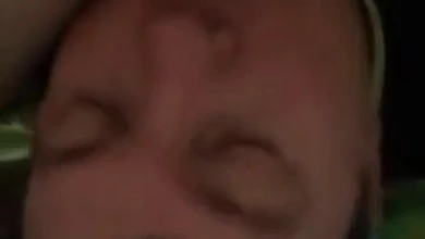 Лёша-пиздолиз аж мурчит, так лижет русской бабе пиздищу!