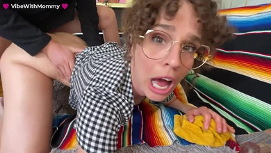 Мамаша пошла на анальный секс ради денег для своих детишек